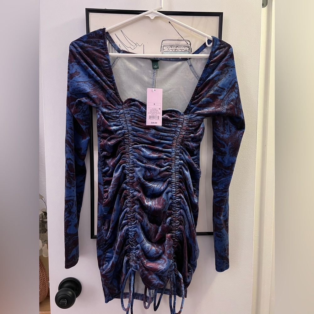Wild Fable bodycon retro dress. Didn’t end up using!
